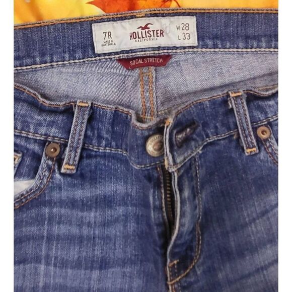 Hollister co.  - Picture 2 of 5